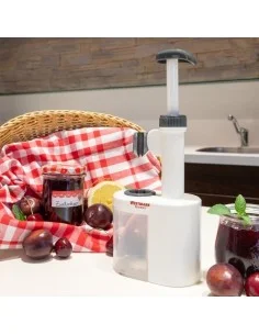 Plum pitter - Westmark 2