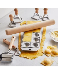 Kit to make ravioli and... 2